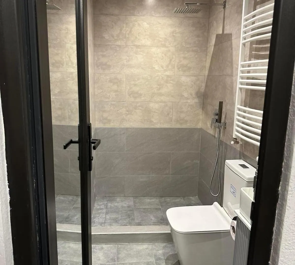 Hotel Labyrinth Tbilisi 0*,
